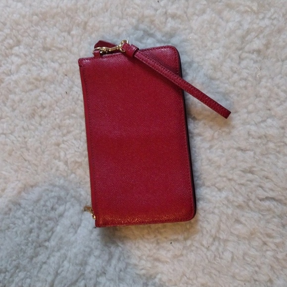 Coach Pebble Leather Wristlet - Picture 4 of 4